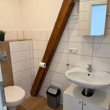 Monteurzimmer\ferienwohnung דירה *